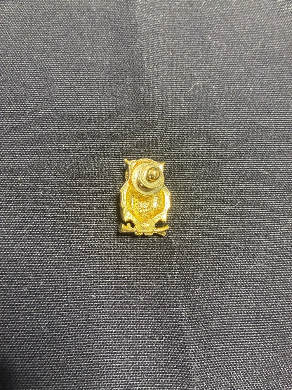 Avon pin bright